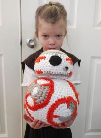 i-crocheted-this-bb-8-for-my-little-rey-9__700